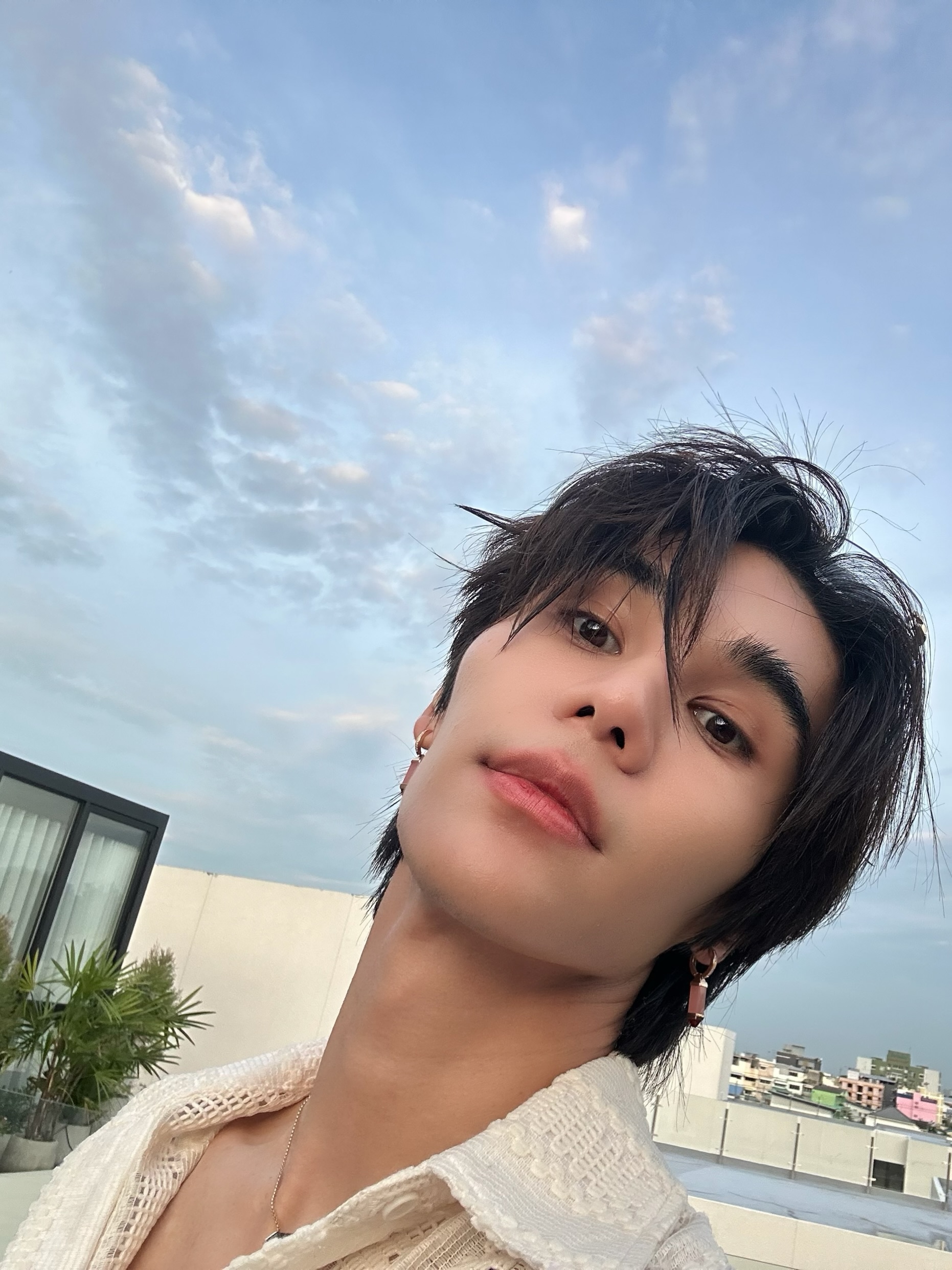 เจฟ - วรกมล ซาเตอร์