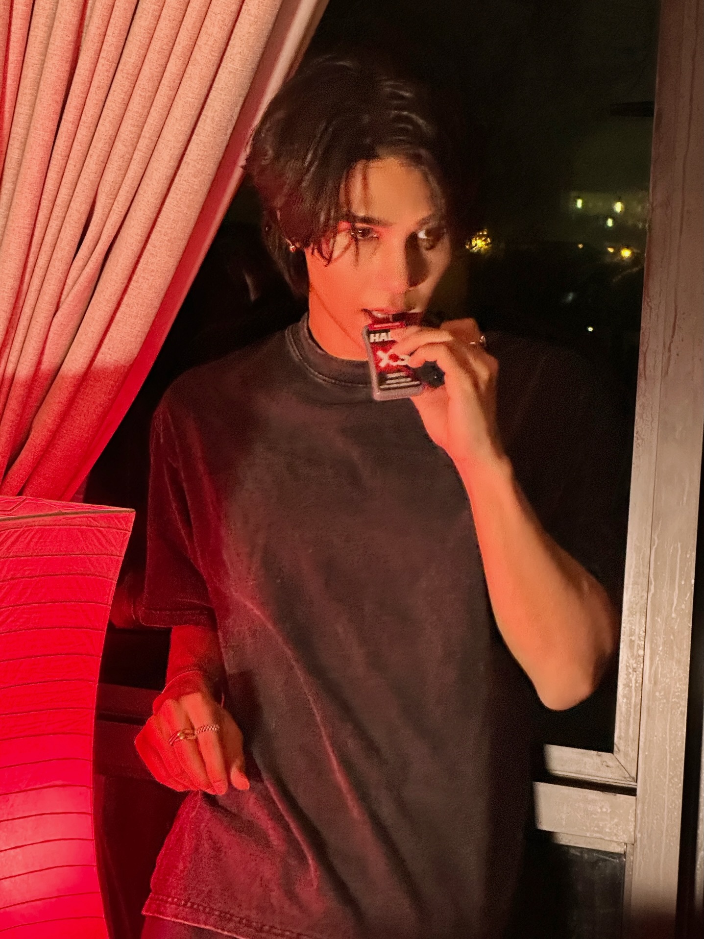 เจฟ - วรกมล ซาเตอร์