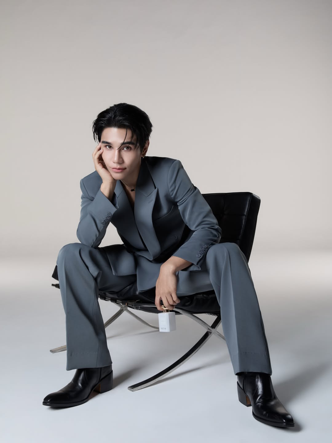 เจฟ - วรกมล ซาเตอร์