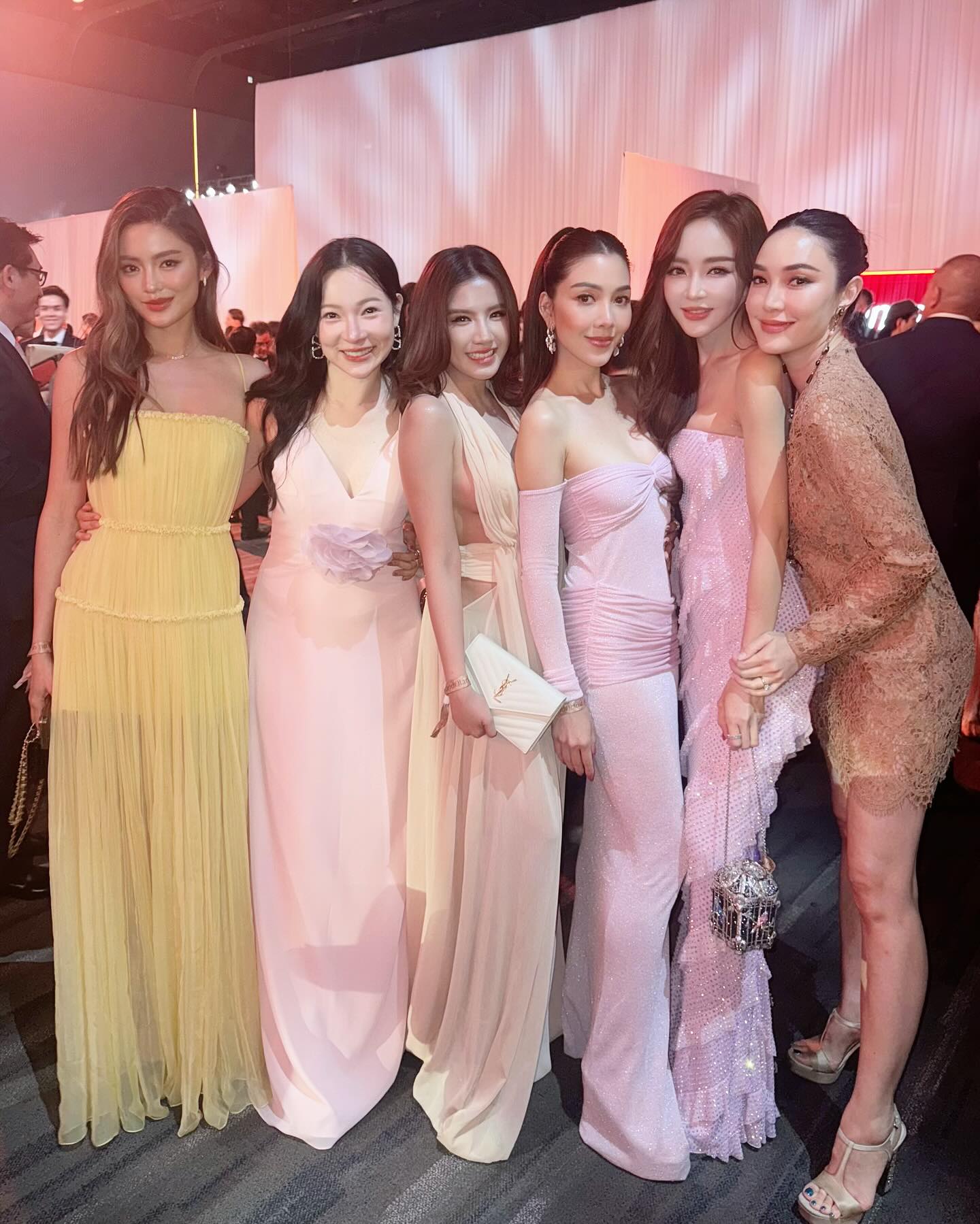 เป้ย - ปานวาด เหมมณี