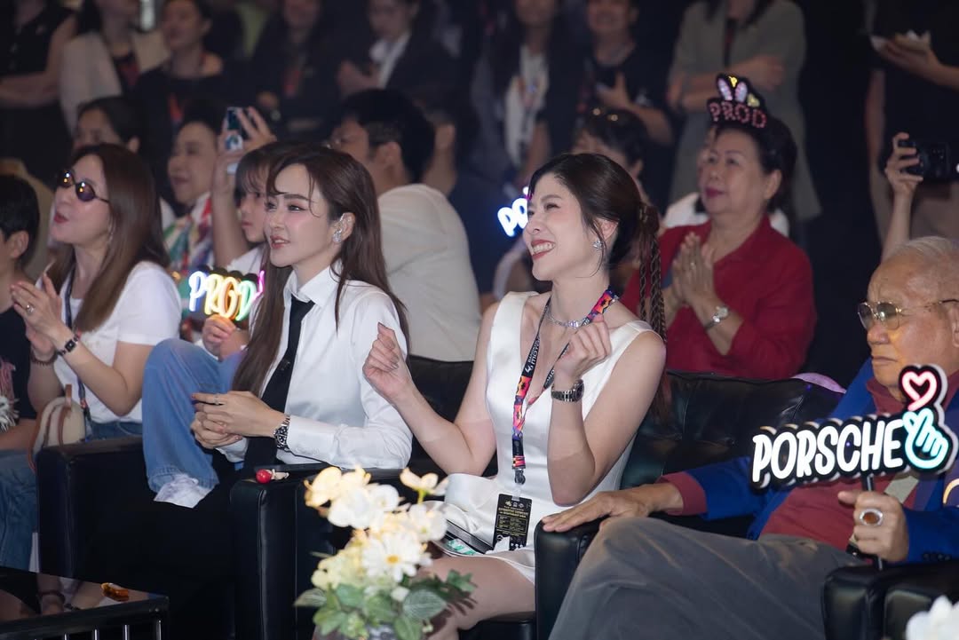 เป้ย - ปานวาด เหมมณี