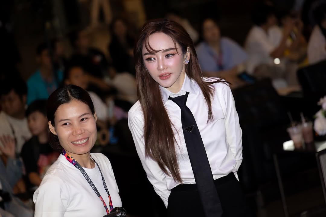 เป้ย - ปานวาด เหมมณี