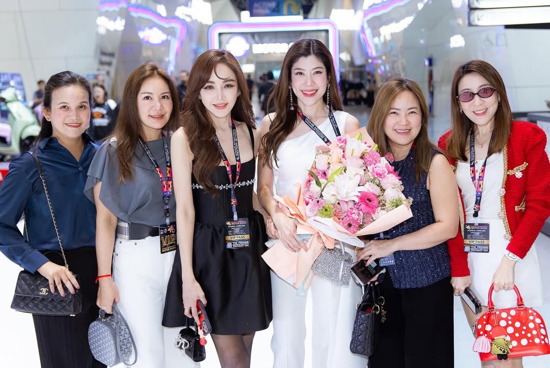 เป้ย - ปานวาด เหมมณี