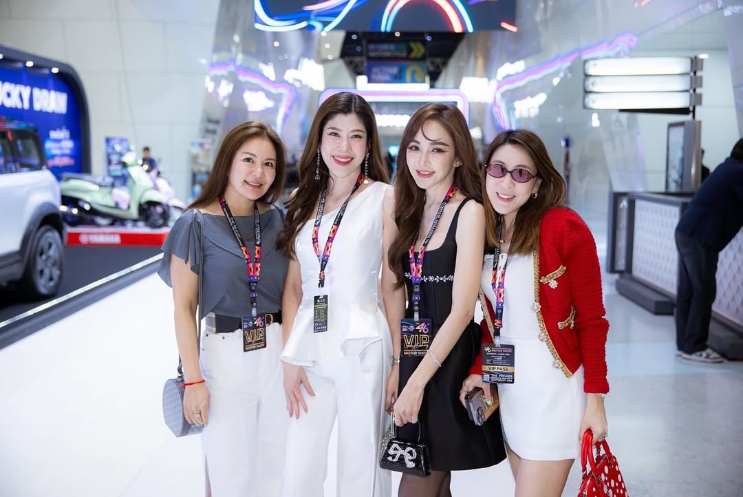 เป้ย - ปานวาด เหมมณี