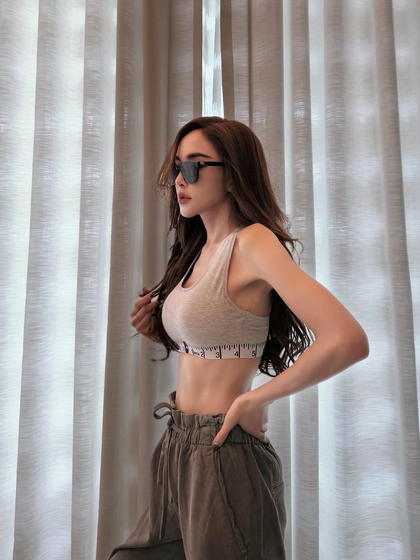 เป้ย - ปานวาด เหมมณี