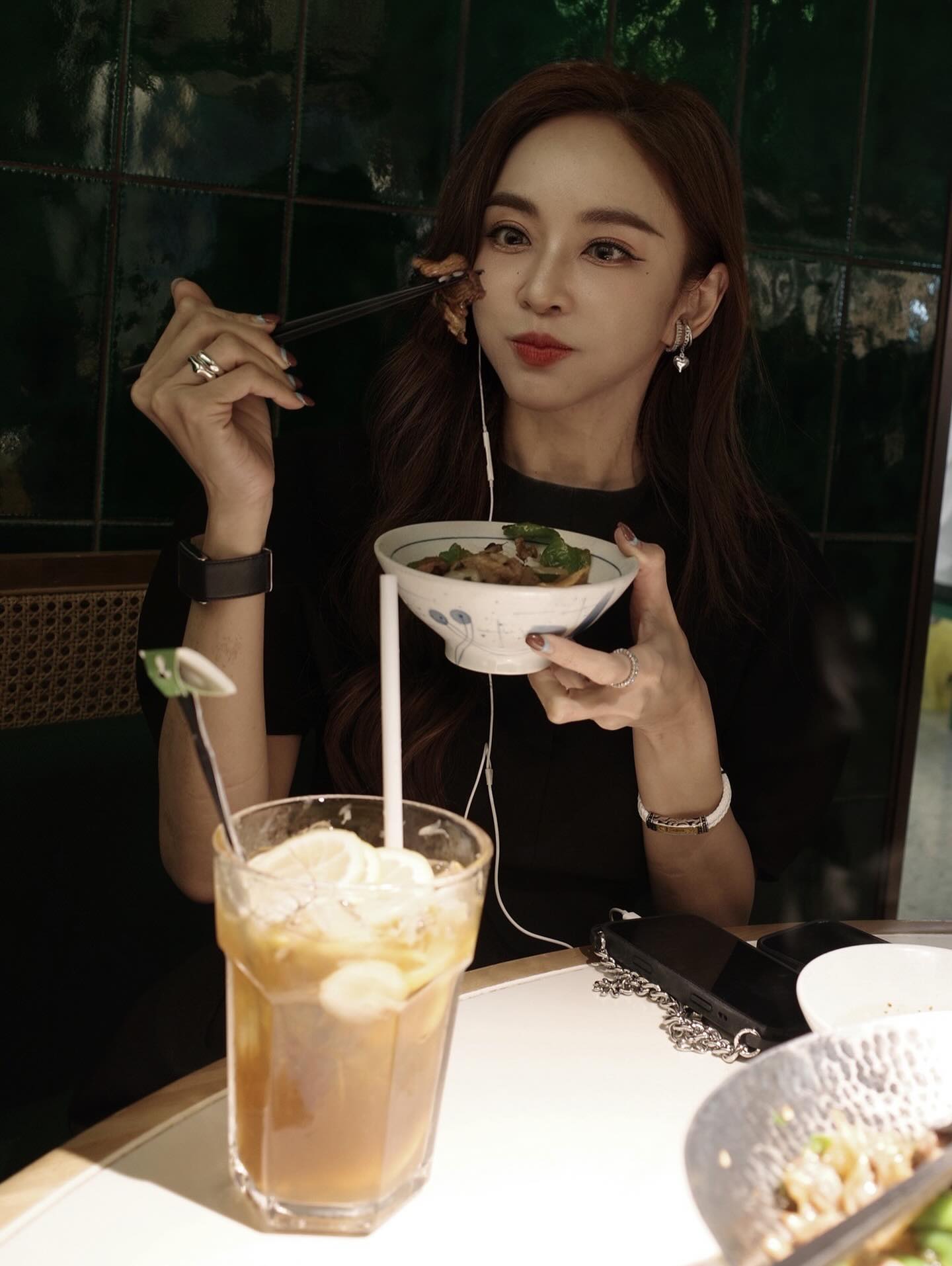 เป้ย - ปานวาด เหมมณี