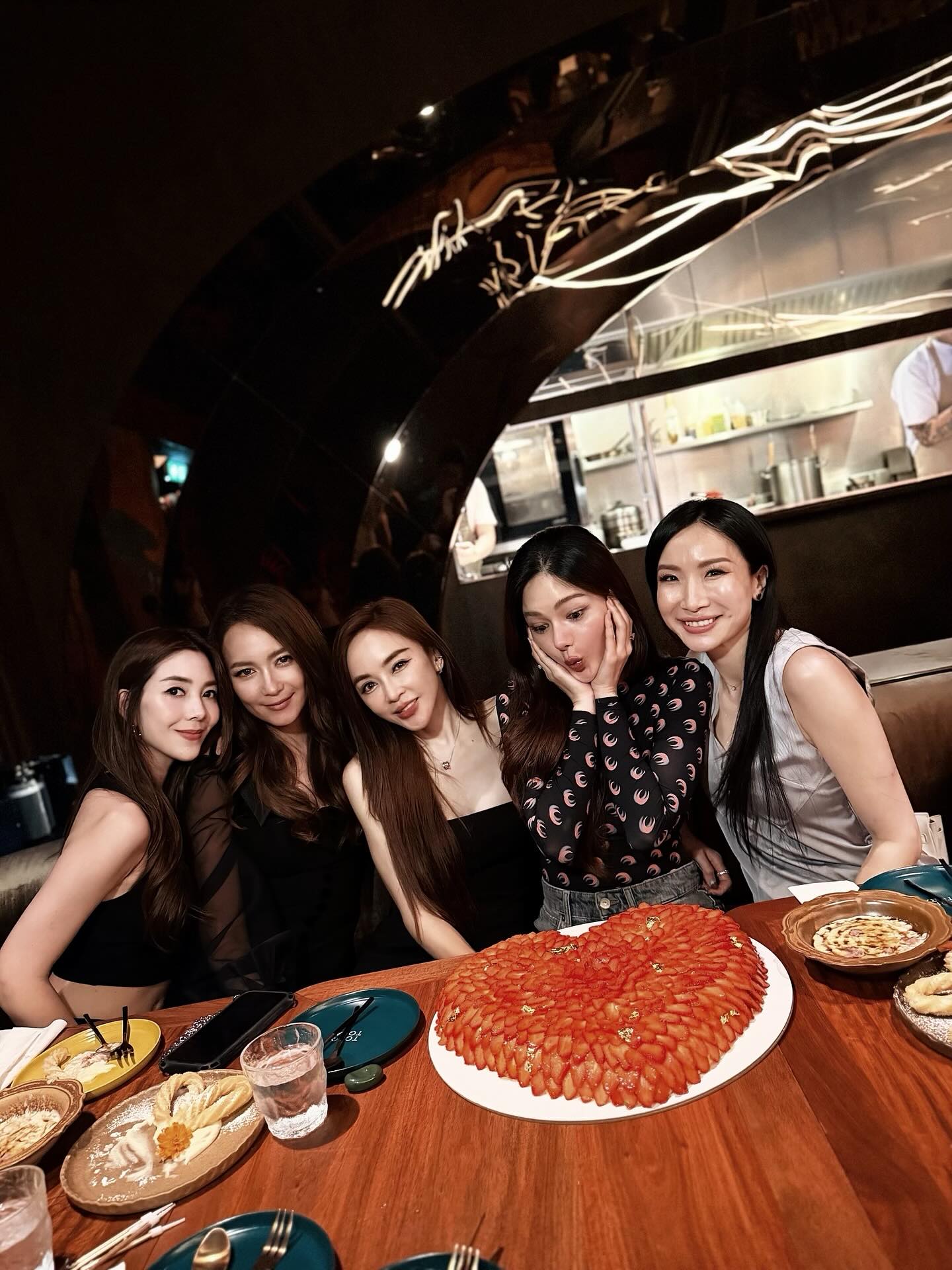 เป้ย - ปานวาด เหมมณี