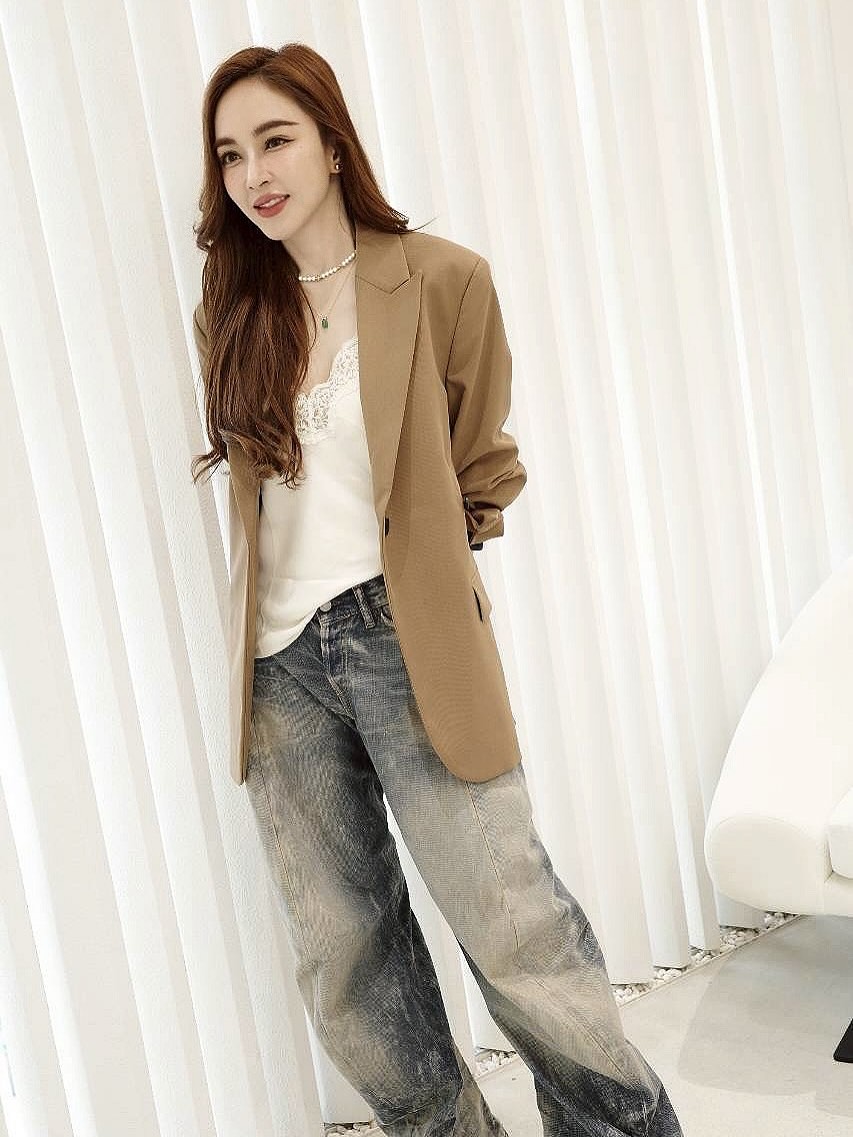 เป้ย - ปานวาด เหมมณี