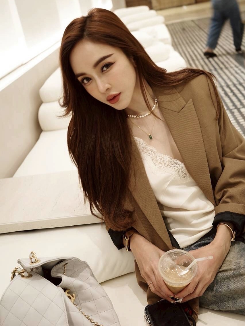 เป้ย - ปานวาด เหมมณี