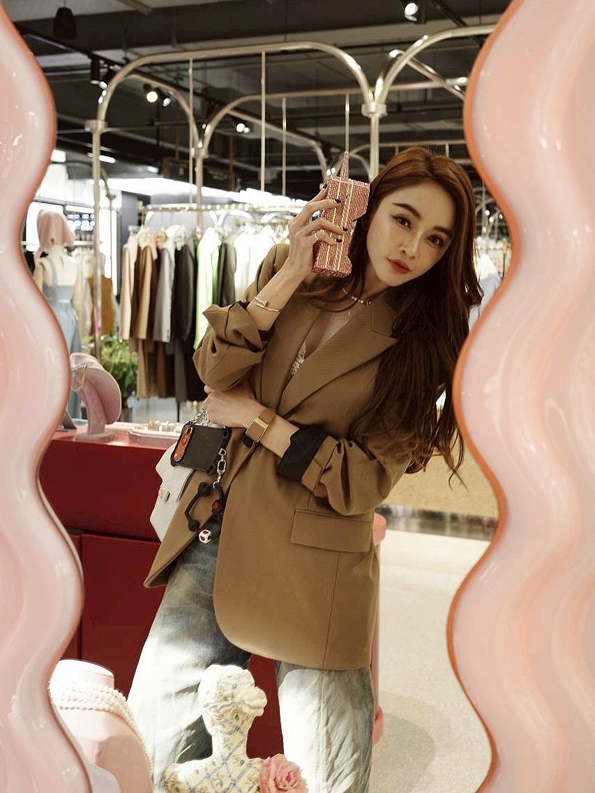 เป้ย - ปานวาด เหมมณี