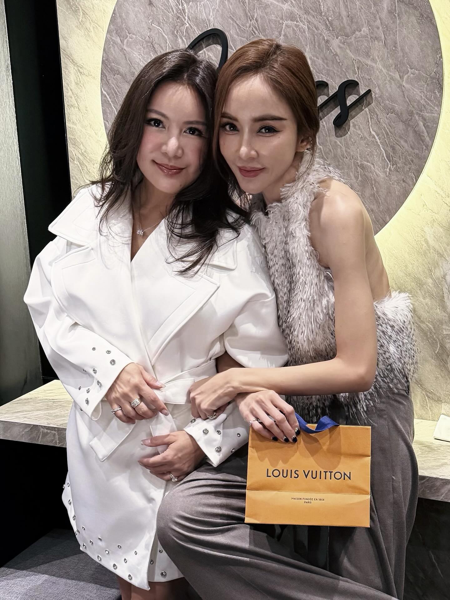 เป้ย - ปานวาด เหมมณี