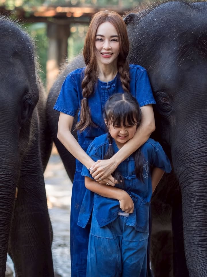 เป้ย - ปานวาด เหมมณี