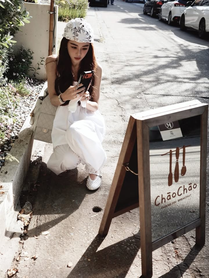 เป้ย - ปานวาด เหมมณี