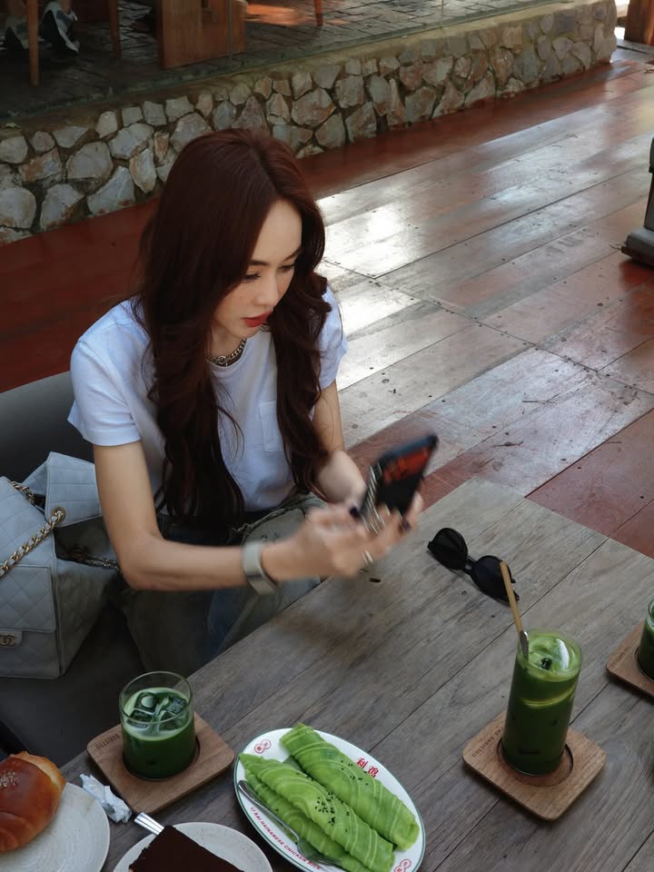 เป้ย - ปานวาด เหมมณี