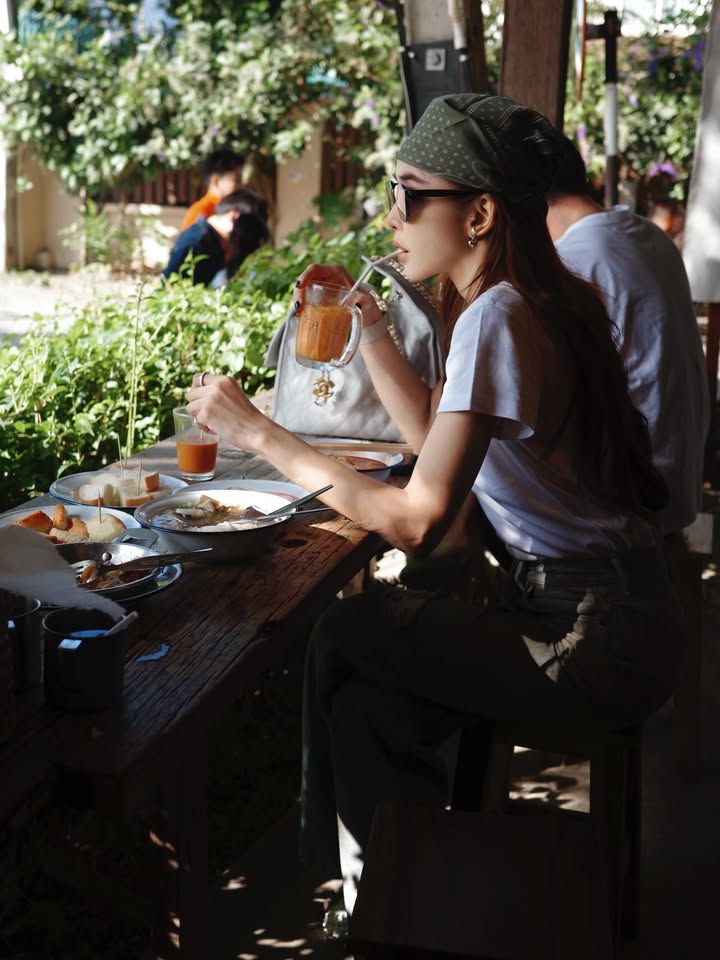 เป้ย - ปานวาด เหมมณี