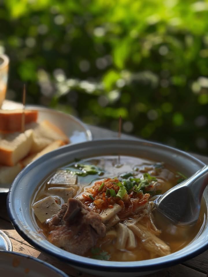 เป้ย - ปานวาด เหมมณี