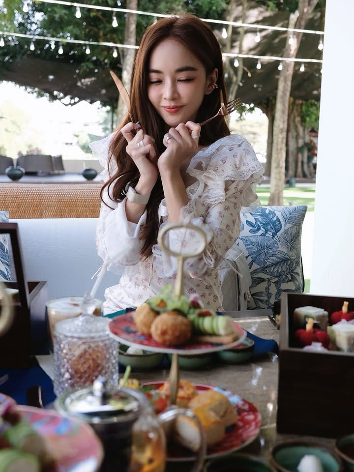 เป้ย - ปานวาด เหมมณี