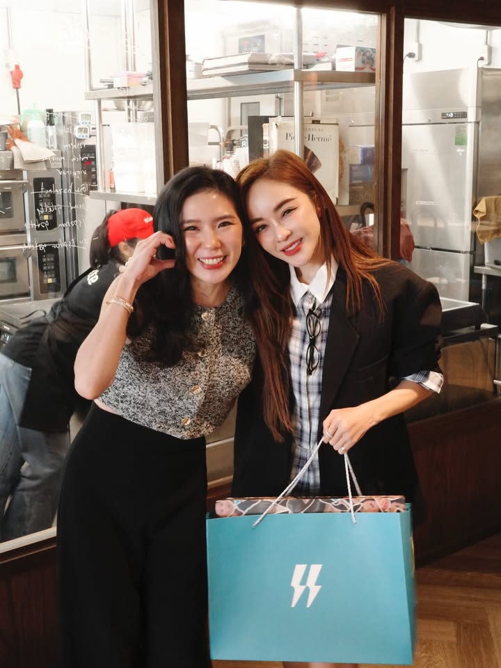 เป้ย - ปานวาด เหมมณี