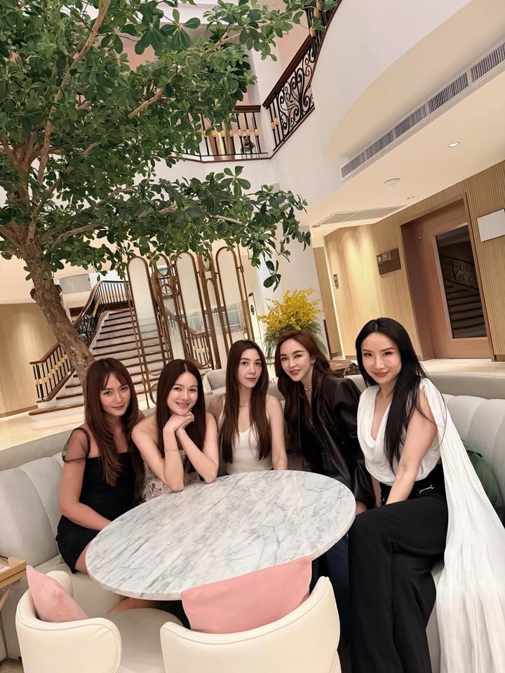 เป้ย - ปานวาด เหมมณี