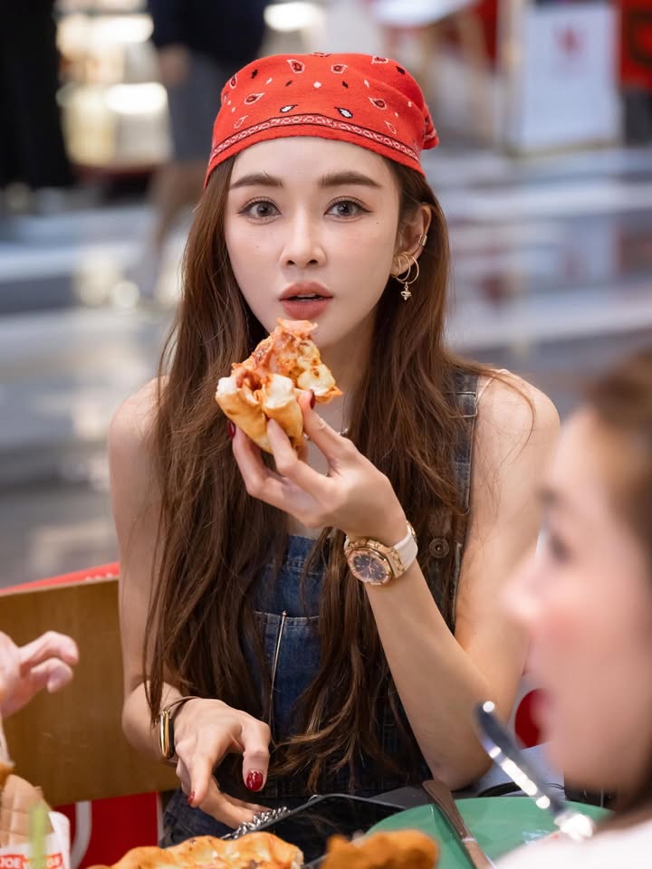 เป้ย - ปานวาด เหมมณี