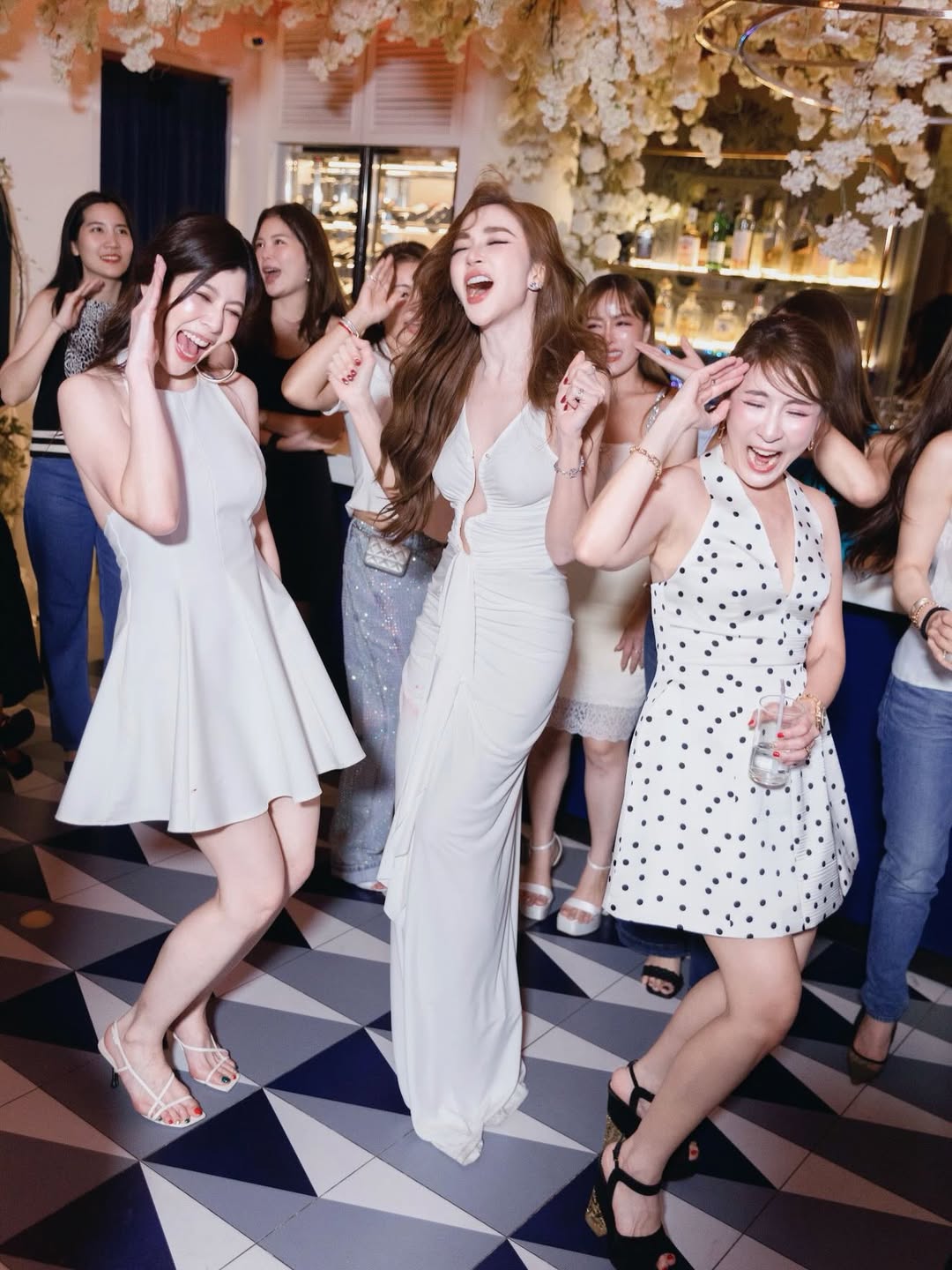 เป้ย - ปานวาด เหมมณี