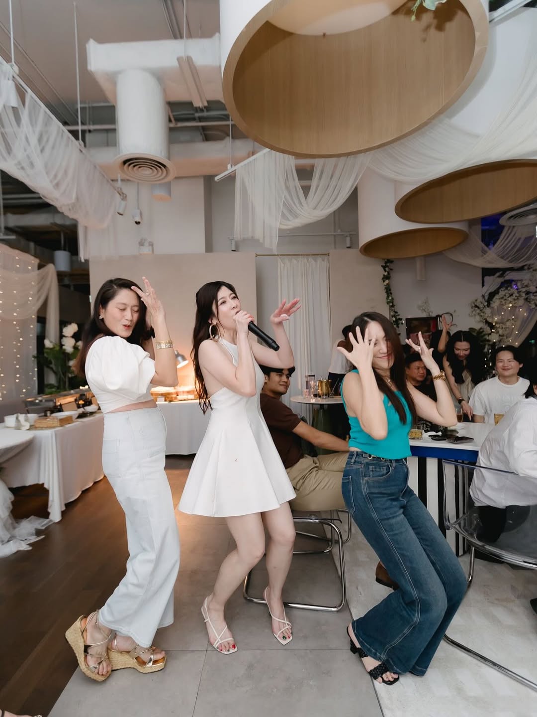 เป้ย - ปานวาด เหมมณี