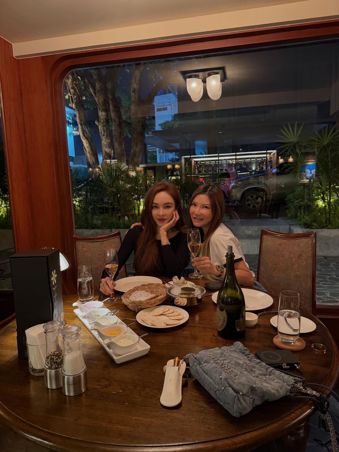 เป้ย - ปานวาด เหมมณี