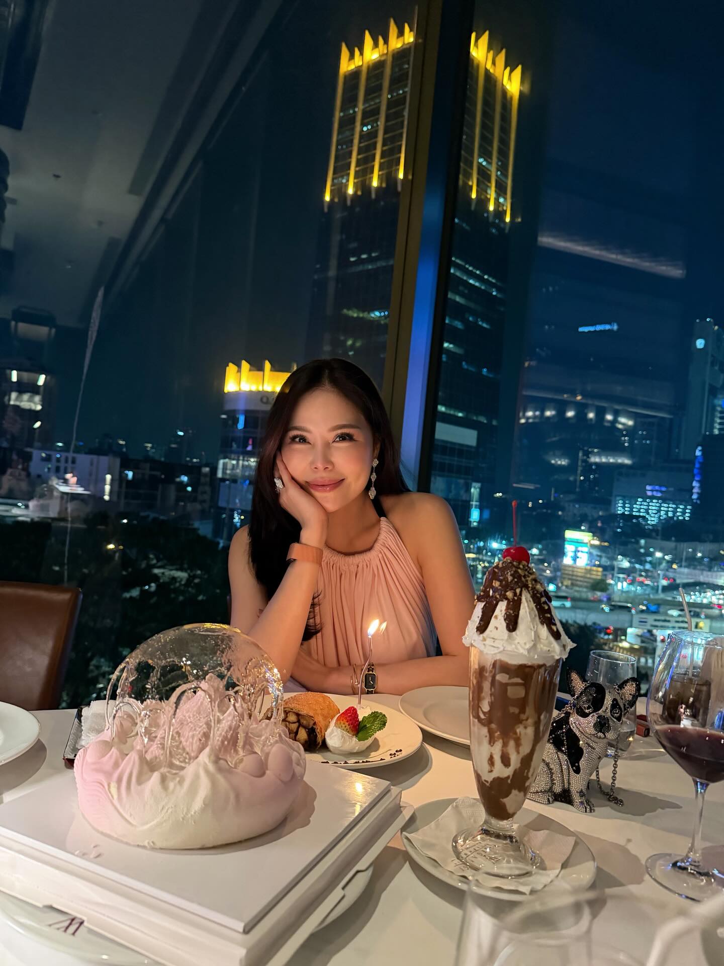 เป้ย - ปานวาด เหมมณี