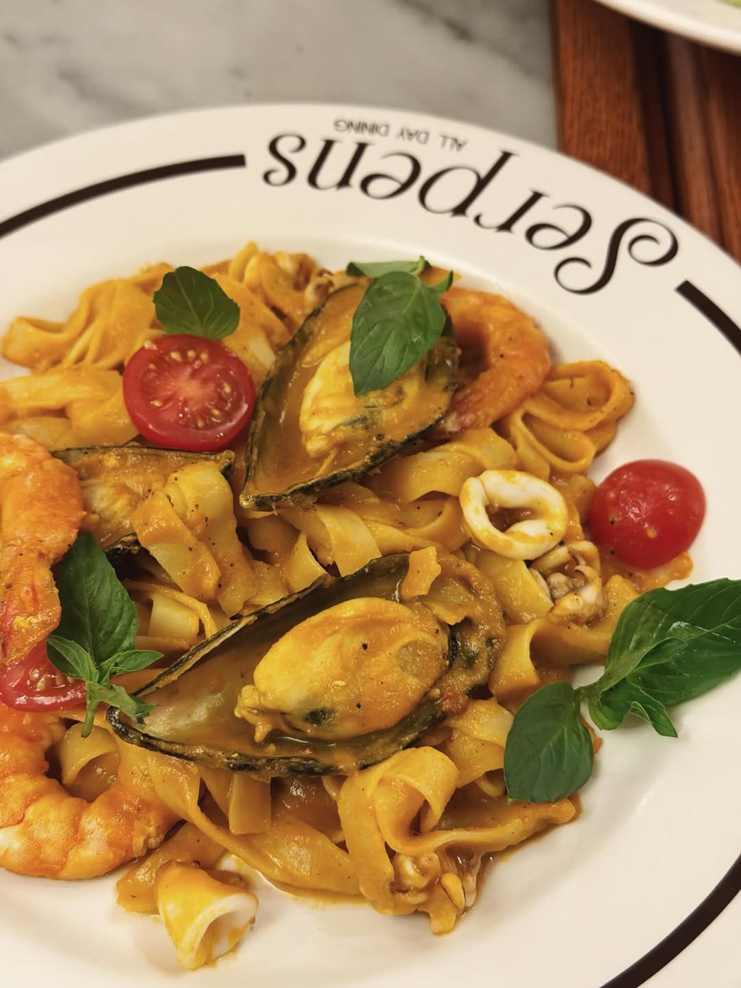 เป้ย - ปานวาด เหมมณี