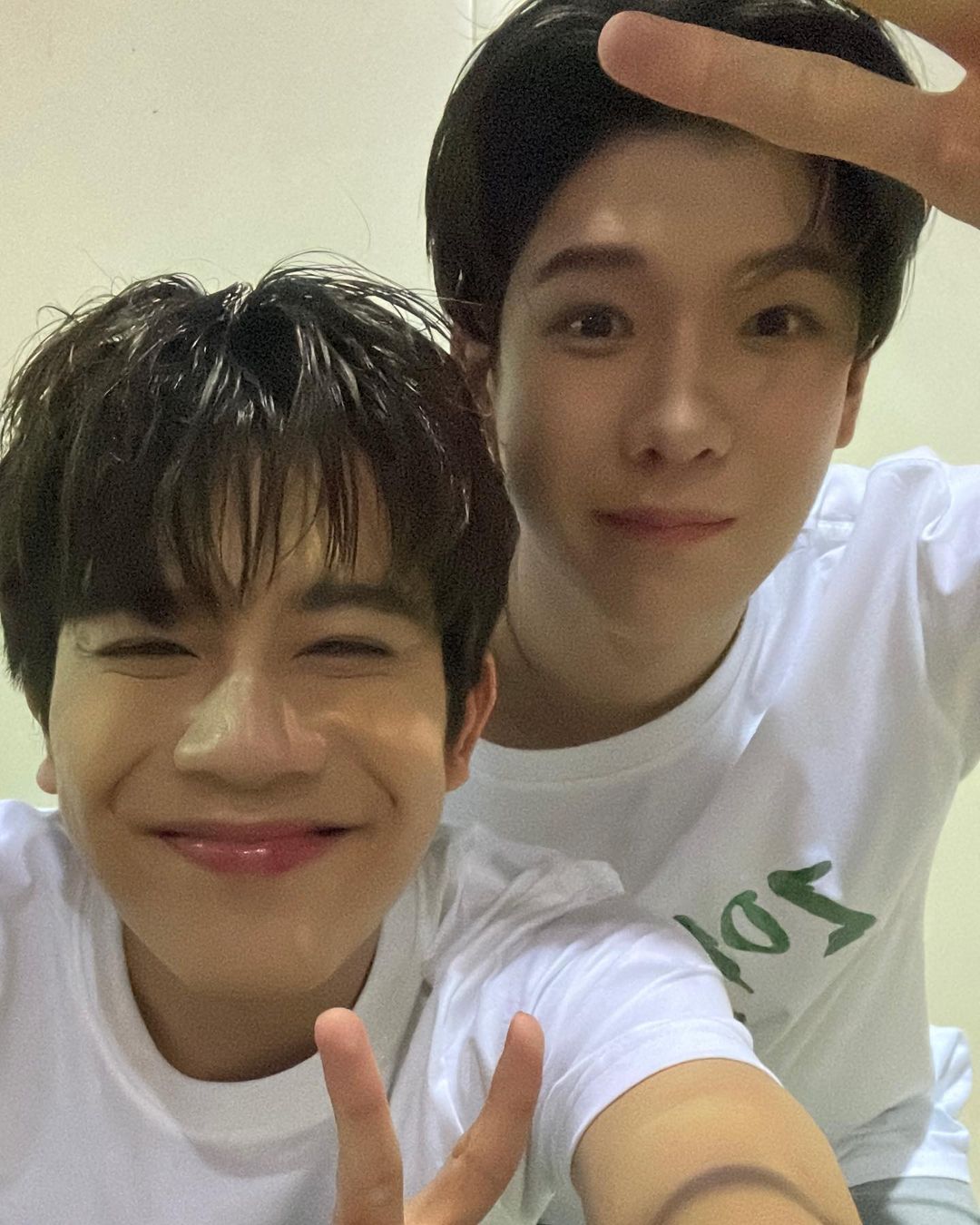ต้นน้ำ - เปี่ยมชล ดำรงสุนทรชัย
