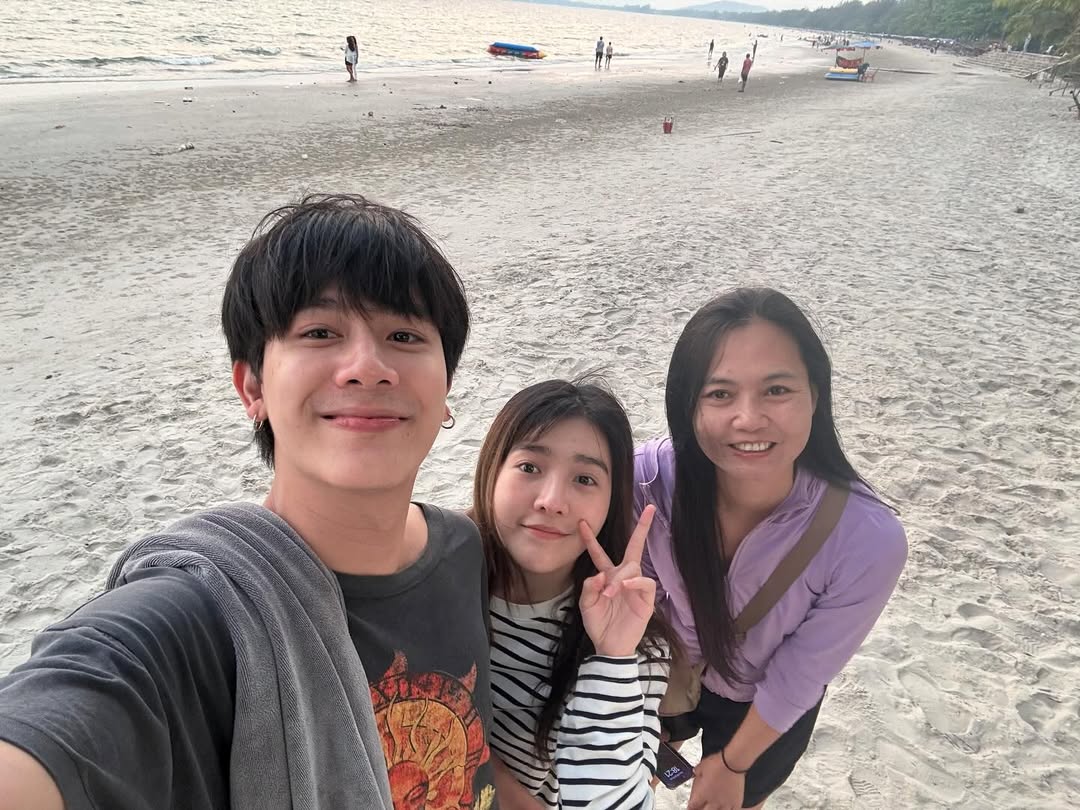 ต้นน้ำ - เปี่ยมชล ดำรงสุนทรชัย