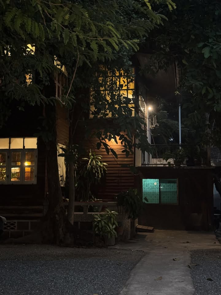 ต้นน้ำ - เปี่ยมชล ดำรงสุนทรชัย