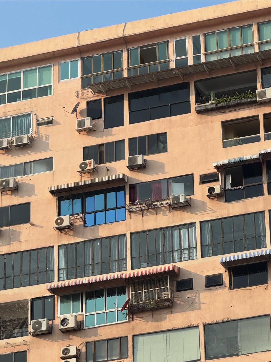 ต้นน้ำ - เปี่ยมชล ดำรงสุนทรชัย