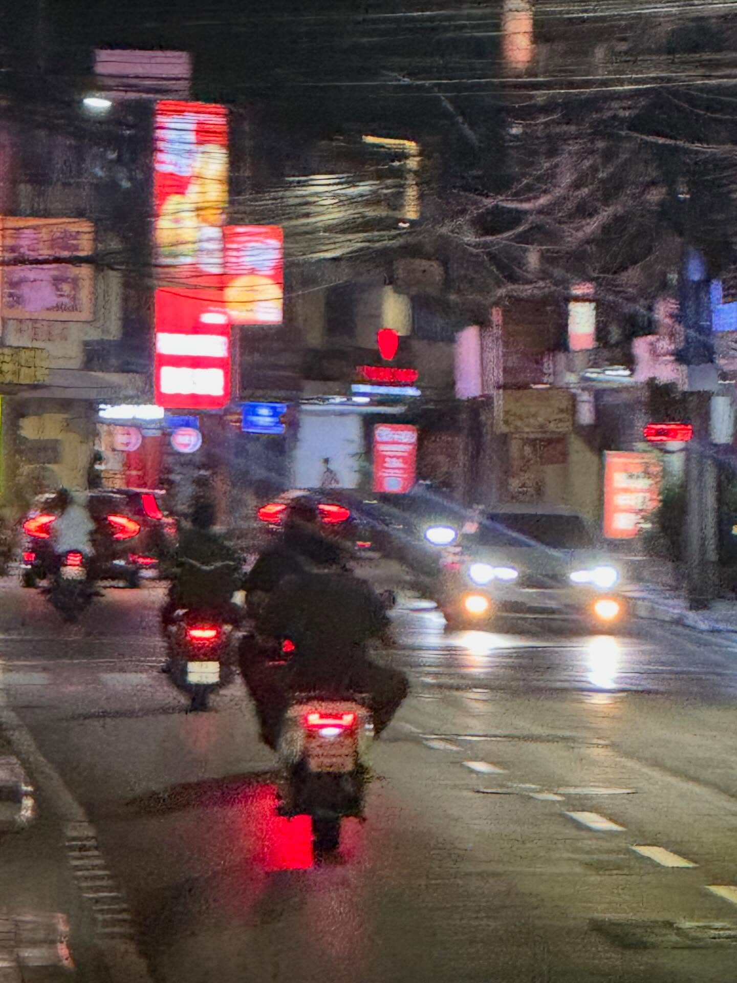 ต้นน้ำ - เปี่ยมชล ดำรงสุนทรชัย