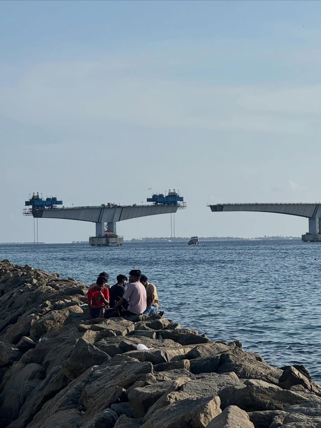 ต้นน้ำ - เปี่ยมชล ดำรงสุนทรชัย