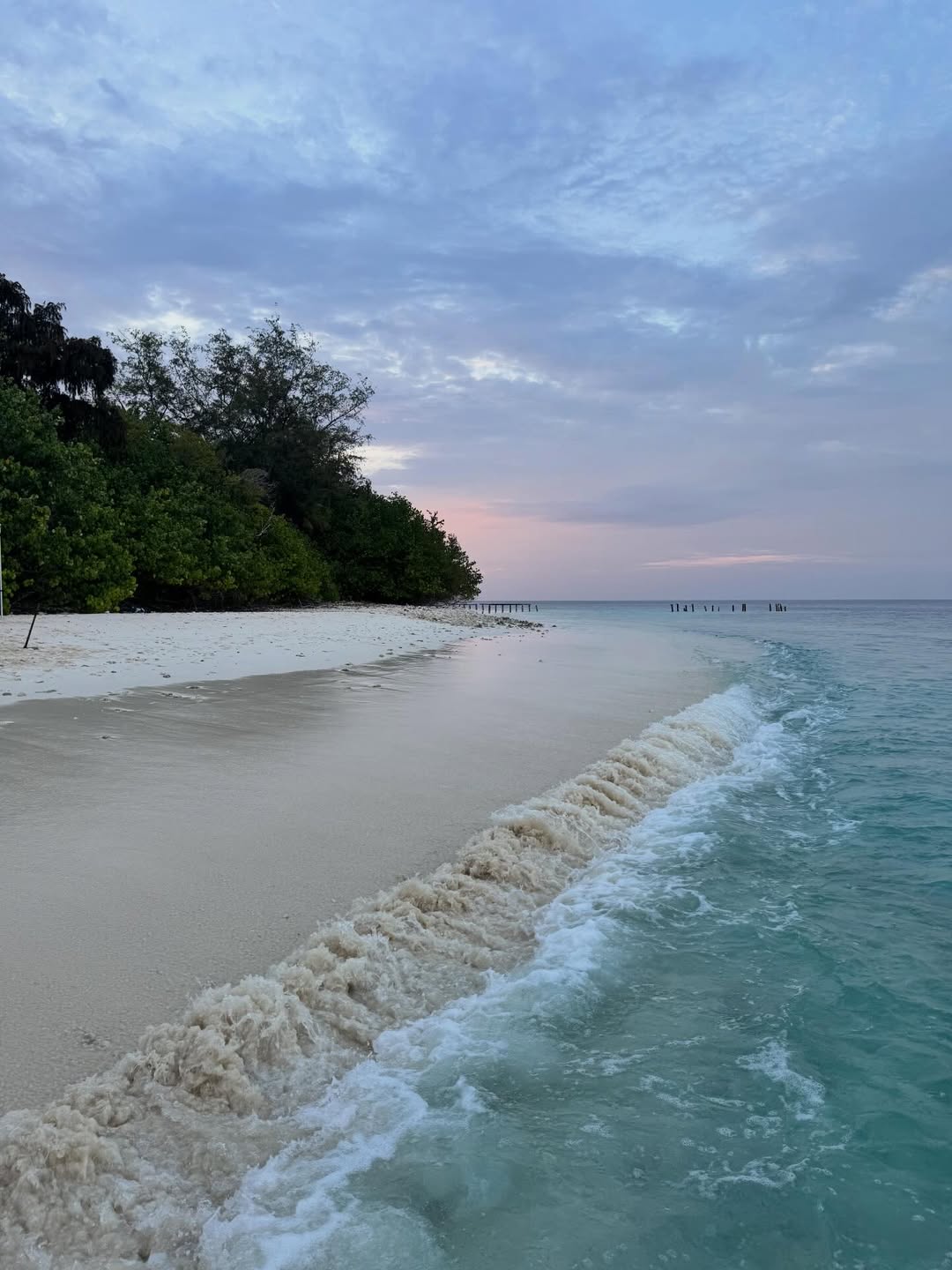 ต้นน้ำ - เปี่ยมชล ดำรงสุนทรชัย