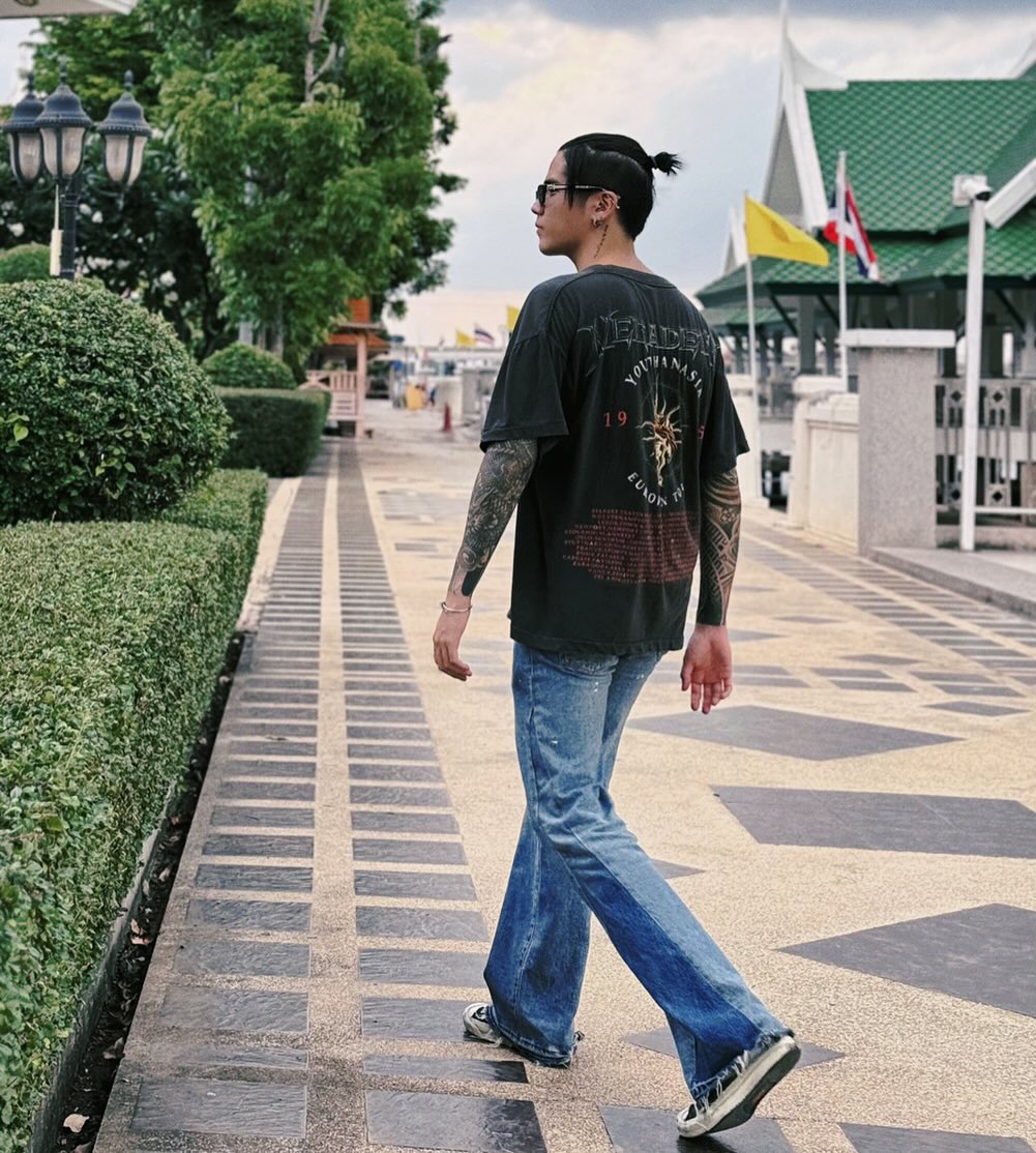 นิก - คุณาธิป ปิ่นประดับ