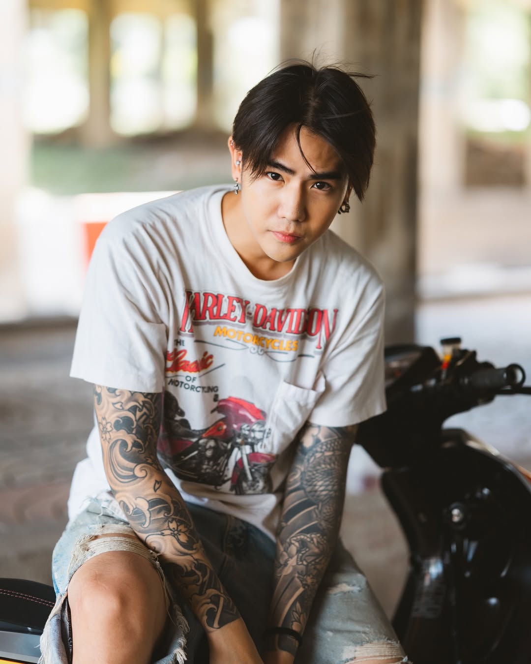นิก - คุณาธิป ปิ่นประดับ