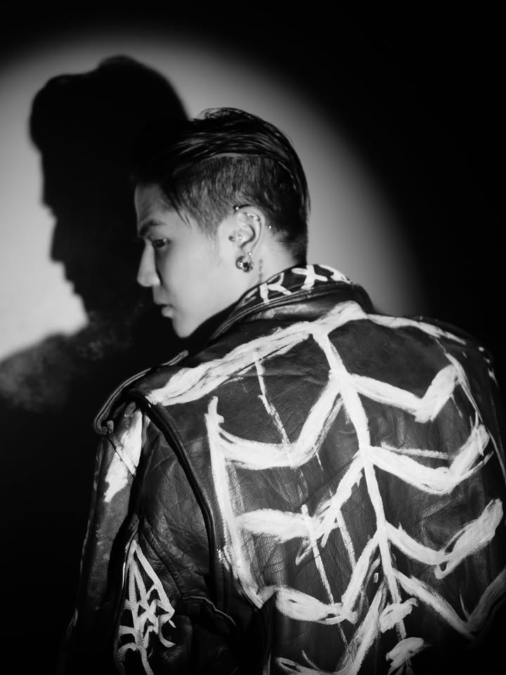 นิก - คุณาธิป ปิ่นประดับ