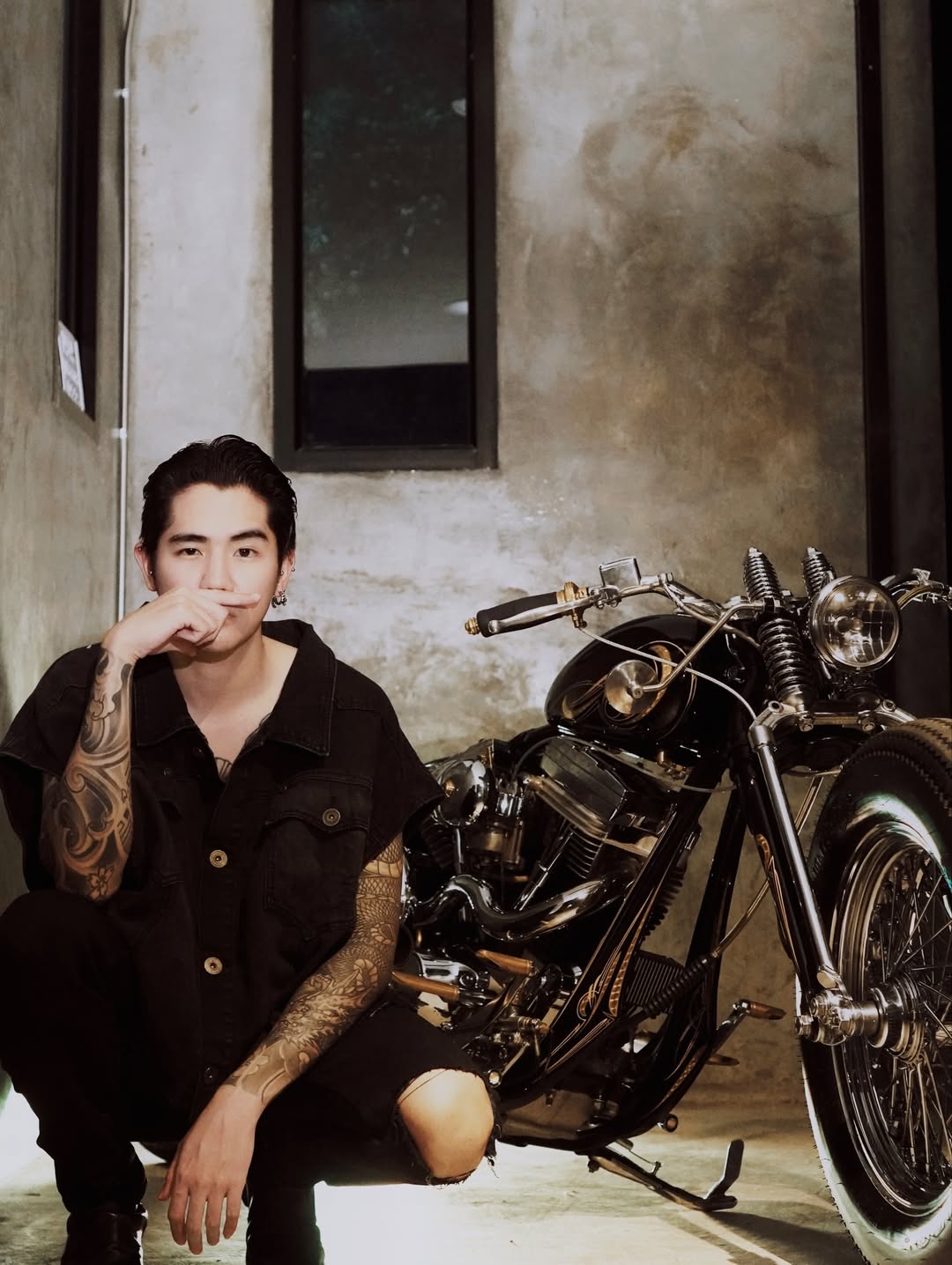 นิก - คุณาธิป ปิ่นประดับ