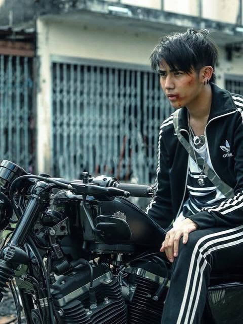 นิก - คุณาธิป ปิ่นประดับ