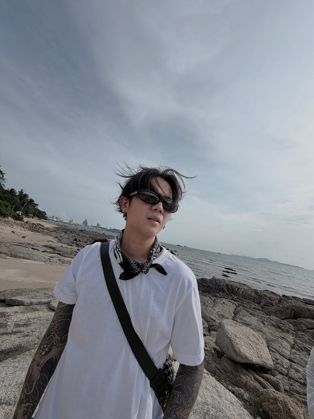 นิก - คุณาธิป ปิ่นประดับ