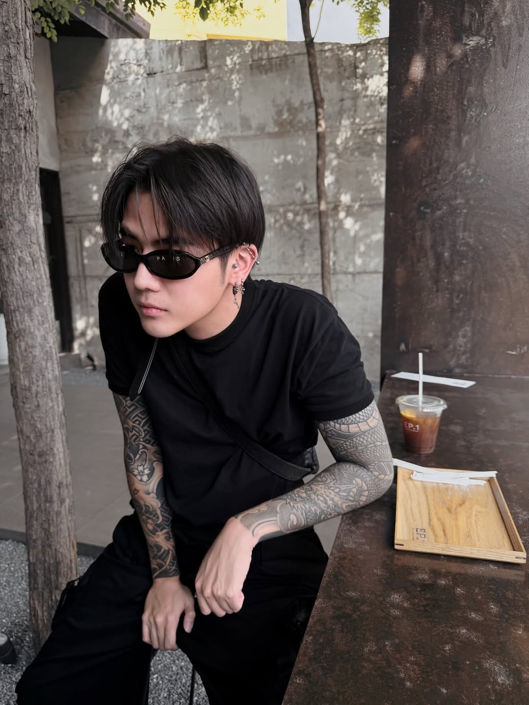 นิก - คุณาธิป ปิ่นประดับ