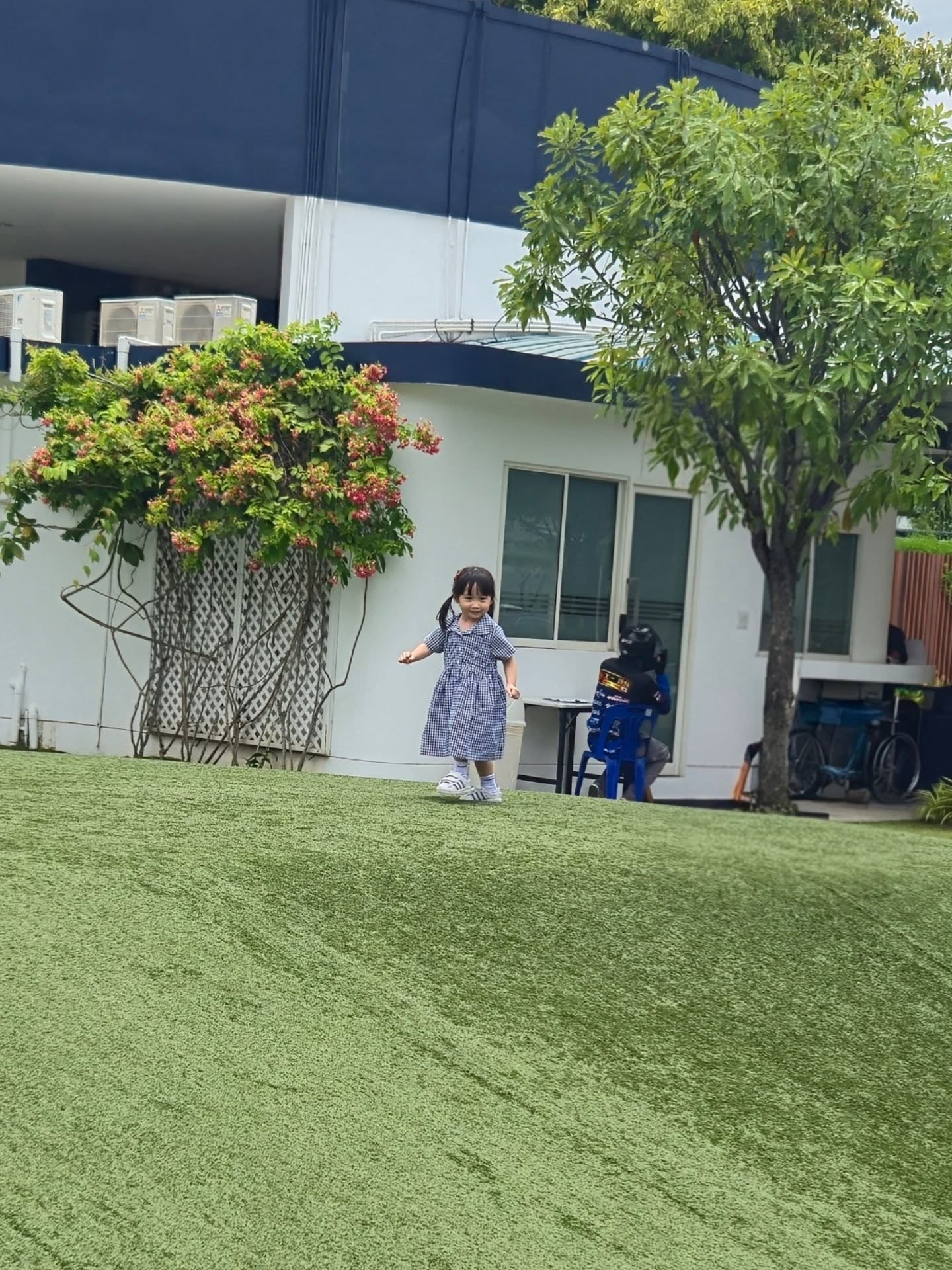 ตาล - กัญญา รัตนเพชร์