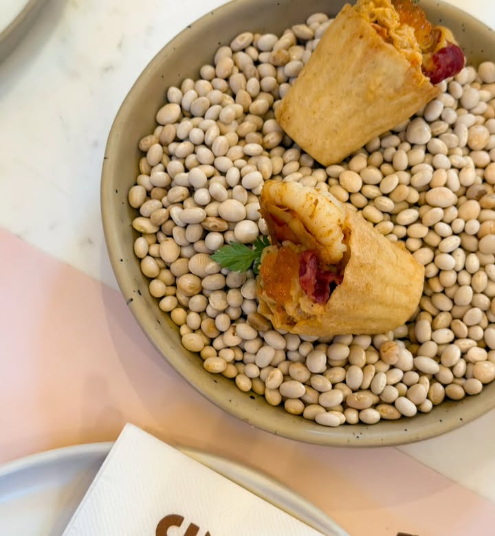 ตาล - กัญญา รัตนเพชร์