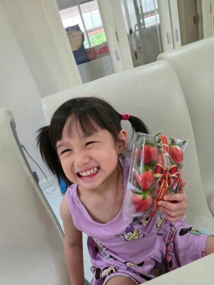 ตาล - กัญญา รัตนเพชร์