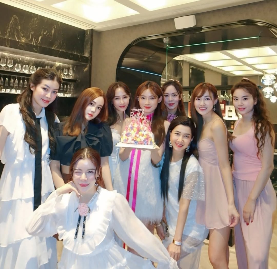 ตาล - กัญญา รัตนเพชร์