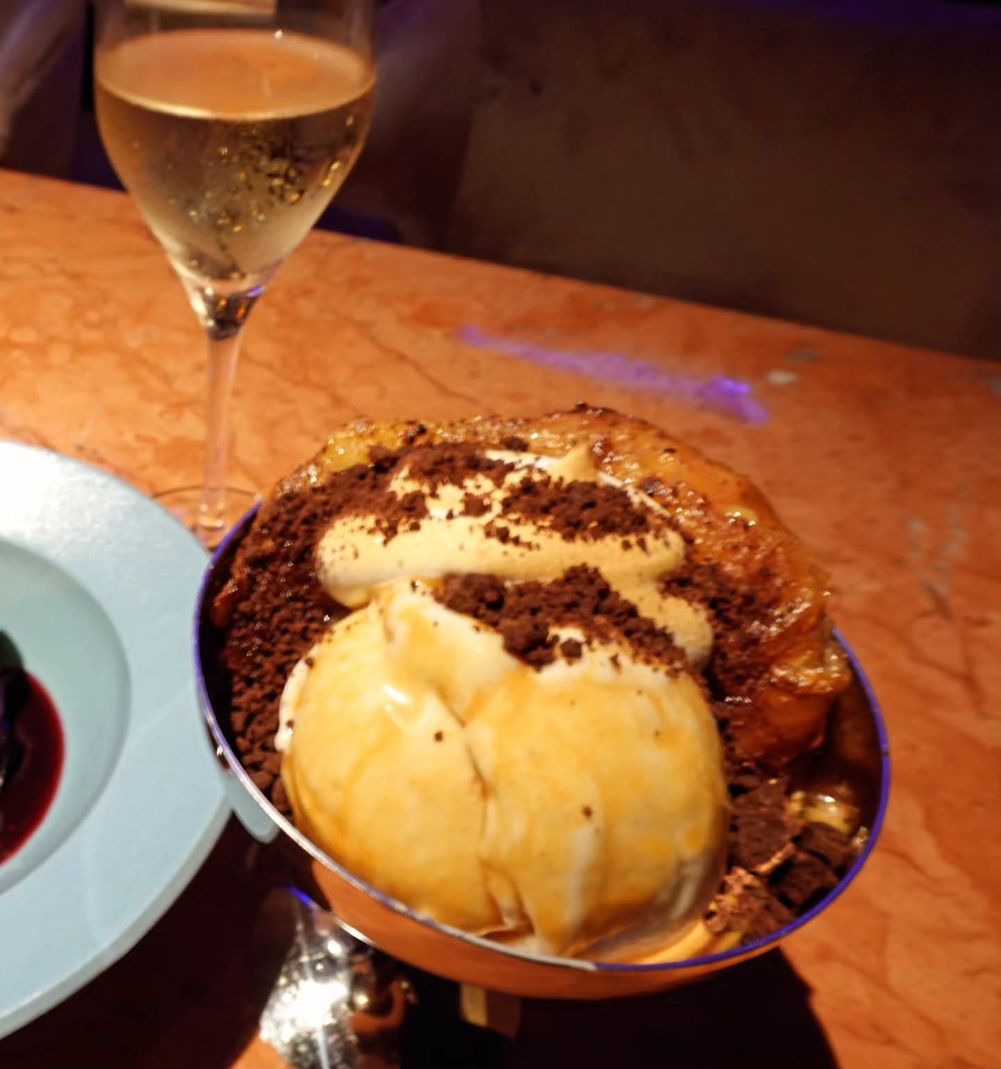 ตาล - กัญญา รัตนเพชร์