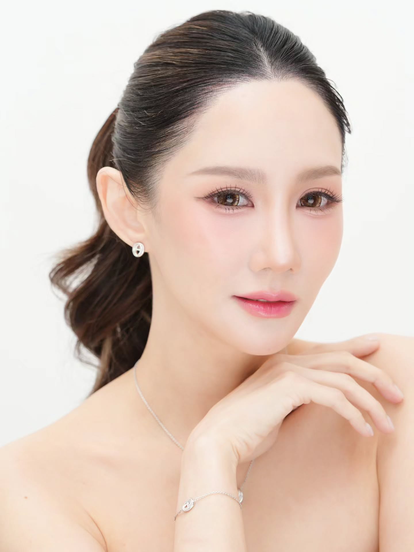 ตาล - กัญญา รัตนเพชร์