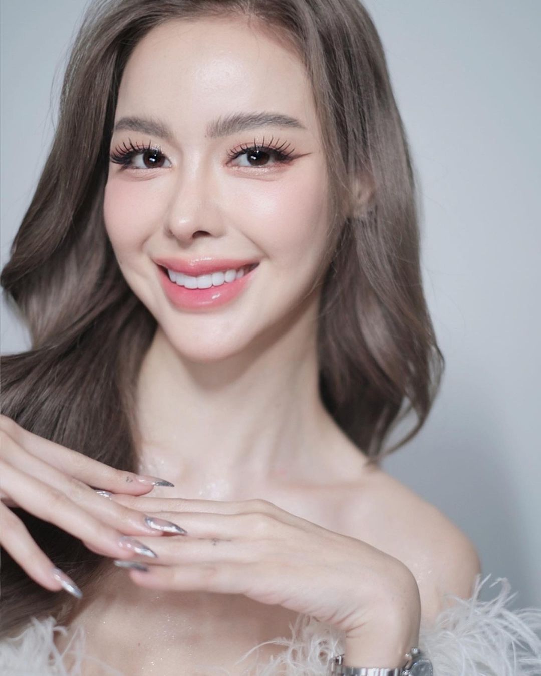 ไอซ์ - ปรีชญา พงษ์ธนานิกร